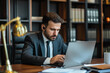 © Wendelin - businessman in office