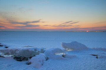 Wall Mural - A frozen lake in winter