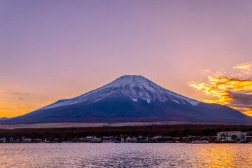 Wall Mural - 日没の富士山