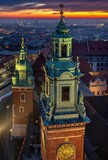 Fototapeta  - Zamek Królewski na Wawelu w bajeczny poranek - widok z drona