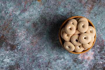 Canvas Print - Coconut biscuit. Shortbread coconut cookies in bowl.