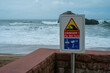 © Jean-Michel LECLERCQ - plage de Biarritz - Panneau Danger par mer forte