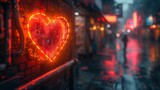 Fototapeta  - Neonowe serce oświetlone na bocznej ścianie budynku, podczas tematycznej sesji zdjęciowej związanej z walentynkami, kochaniem i romansem.