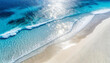 Style de vie de détente et loisirs au paradis, en été lors de vacances ou tourisme sur une plage de sable blanc et mer turquoise, vue en plongée
