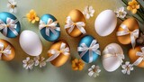 Fototapeta Kuchnia - Wielkanocne tło z pomarańczowymi, niebieskimi i białymi pisankami i kwiatami