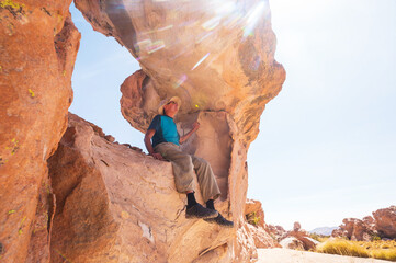 Wall Mural - Man on the cliff