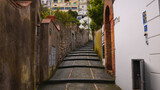 Fototapeta Uliczki - Old narrow alley in Capri, Italy