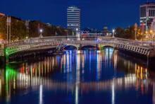 The Ha'penny Bridge, A Dublin Landmark, At Night