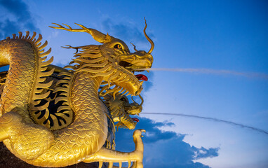 Wall Mural - THAILAND RATCHABURI CITY DRAGON POT MONUMENT