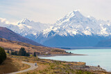 Fototapeta Sawanna -  Snow capped Mount Cook and Southern Alps over Lake Pukaki, New Zealand