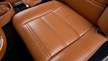 Sticker - Brown leather drivers seat