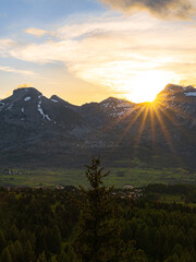 Wall Mural - Sunset over the Southern Alps