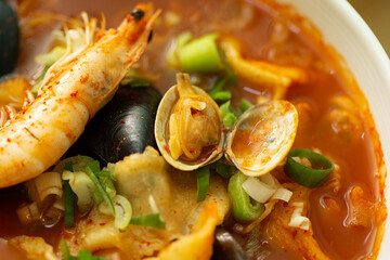 Canvas Print - Spicy Seafood Noodle Soup