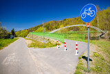 Fototapeta Fototapety do pokoju - Dunajec w okolicy Zabrzeży. Widok na kładkę rowerową.