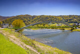 Fototapeta Na ścianę - Dunajec w okolicy Zabrzeży. Widok na rzekę.