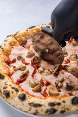 Poster - Pizza with ham, mushrooms and olives 
