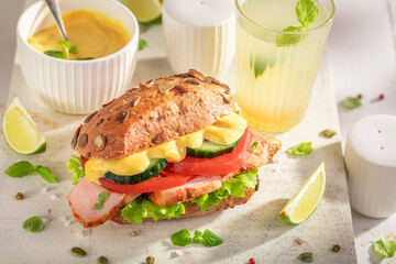 Canvas Print - Fresh sandwich made of vegetables and curry chicken.