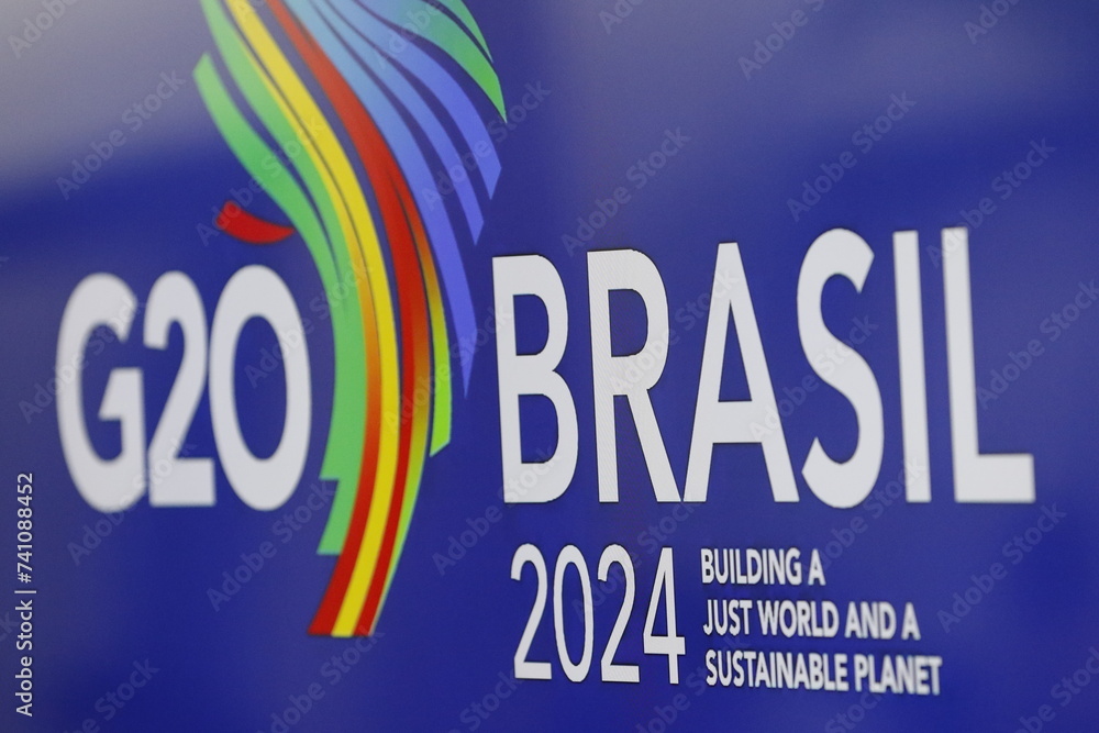 Fotografia do Stock G20 Brazil 2024 Summit logo on a wall. Symbol of ...