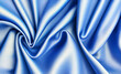 Nahaufnahmetextur aus dunkelblauer Seide. Heideblauer Stoff mit glatter Textur, Hintergrund. Glatte, elegante blaue Seide. Textur, Hintergrund, Muster, Vorlage. 3D-Vektorillustration.