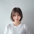 © Hiro - 10代の微笑む美しい女性