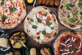 Fototapeta  - pizza e sfizi napoletani