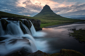  Beautiful Landscapes and Seascapes of Iceland
