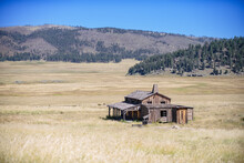 Old Homestead Ranch House On Edge Of Mountain Meadow