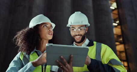 Aufkleber - Engineer, people and talking by tablet for teamwork, night civil engineering app for construction in city. Man, woman or building contractor or collaboration or online planning for urban development