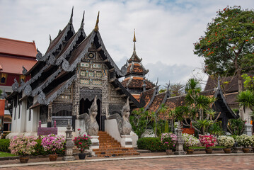 wat chedi luang temple is the most famous landmark in chiang mai, thailand