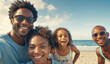 Selfie famille heureuse - vacances d'été plage