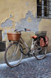 A street bike standing near the wall