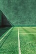 Plano detalle de una antigua pista de tenis en un club de deporte infantil