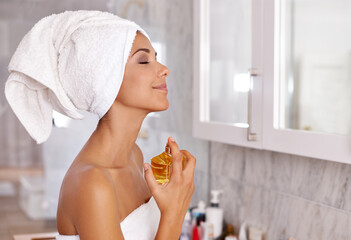 Poster - Spray, morning and woman in bathroom with perfume, towel and smile with luxury product. Getting ready, body care and girl with bottle in home, fragrance for clean and fresh smell, aroma or scent.