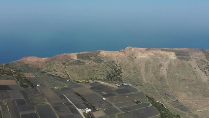 Wall Mural - vue depuis le mirador del rio, Lanzarote, canaries, Espagne	