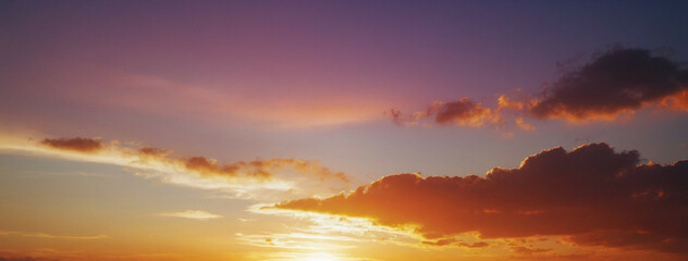 Canvas Print - Sun Setting Over Ocean With Clouds