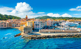 Fototapeta Góry - View of the city of Saint-Tropez, Provence, Cote d'Azur, a popular travel destination in Europe
