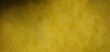 Fondo de textura de tela de lino suave y ondulado de color amarillo brillante, abstracto, fondo amarillo o naranja moderno con líneas onduladas, textura amarilla estilista con espacio