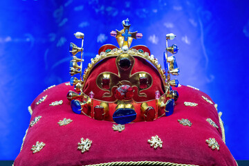 Wall Mural - Czech coronation crown - replica on display.