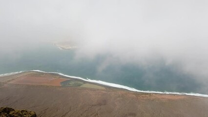 Wall Mural - vue depuis le mirador del rio, Lanzarote, canaries, Espagne	