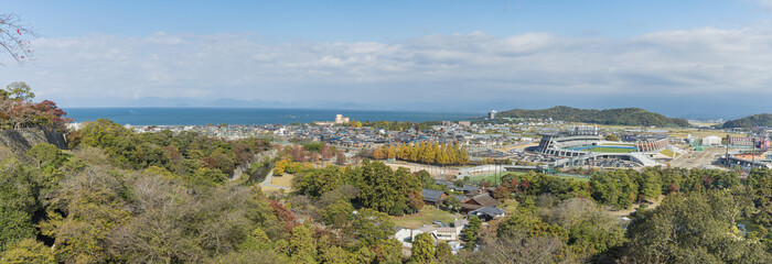 Wall Mural - 日本　滋賀県彦根市にある彦根城から見える彦根の街並みと琵琶湖