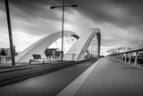 Fototapeta Tęcza - most tramwajowy Lyon Confluence Rhone