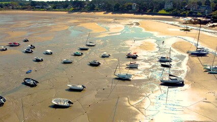 Wall Mural - Vue aérienne de la Plage et de la Côte bretonne, Côte Atlantique, Plage des Chevrets, La Guimorais, Anse de Rotheneuf, Rotheneuf