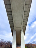 Fototapeta  - Brückenkonstruktion Ansicht von unten