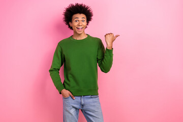 Canvas Print - Photo of happy positive guy impressed discount adverts point empty space isolated pastel color background