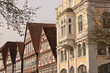 Blickwinkel in der Langen Straße in Detmold; Fachwerkhäuser und Jugendstil 