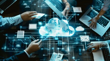 Condivisione di file nel cloud, che mostra diversi utenti che caricano e scaricano documenti da una piattaforma cloud comune