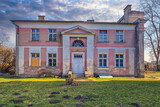 Fototapeta Mosty linowy / wiszący - Palace in the village of Nawra, Poland.