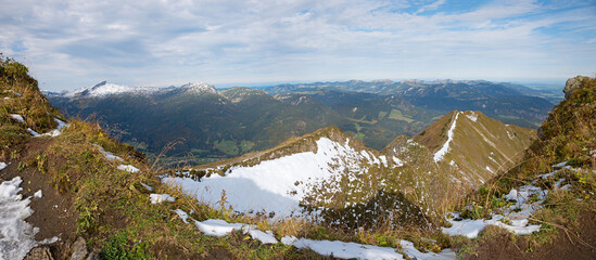 Wall Mural - beautiful tightrope hiking trail along fellhorn mountain ridge, allgau alps
