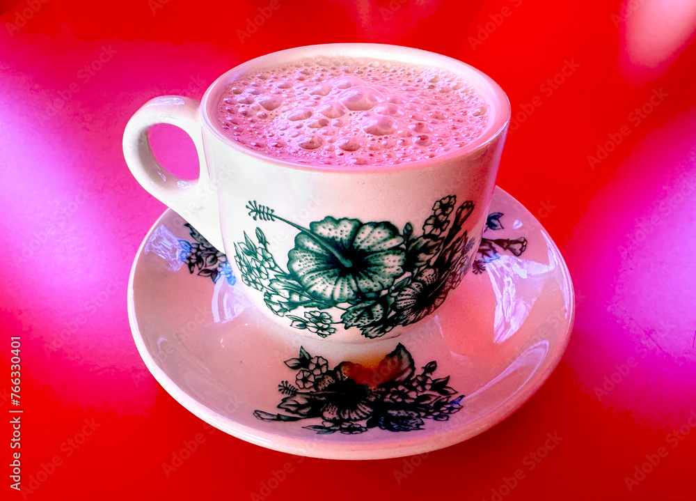 photo-stock-close-up-photo-of-typical-chinese-cup-and-mug-plate-set