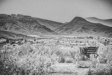 Canvas Print - bench in the mountains